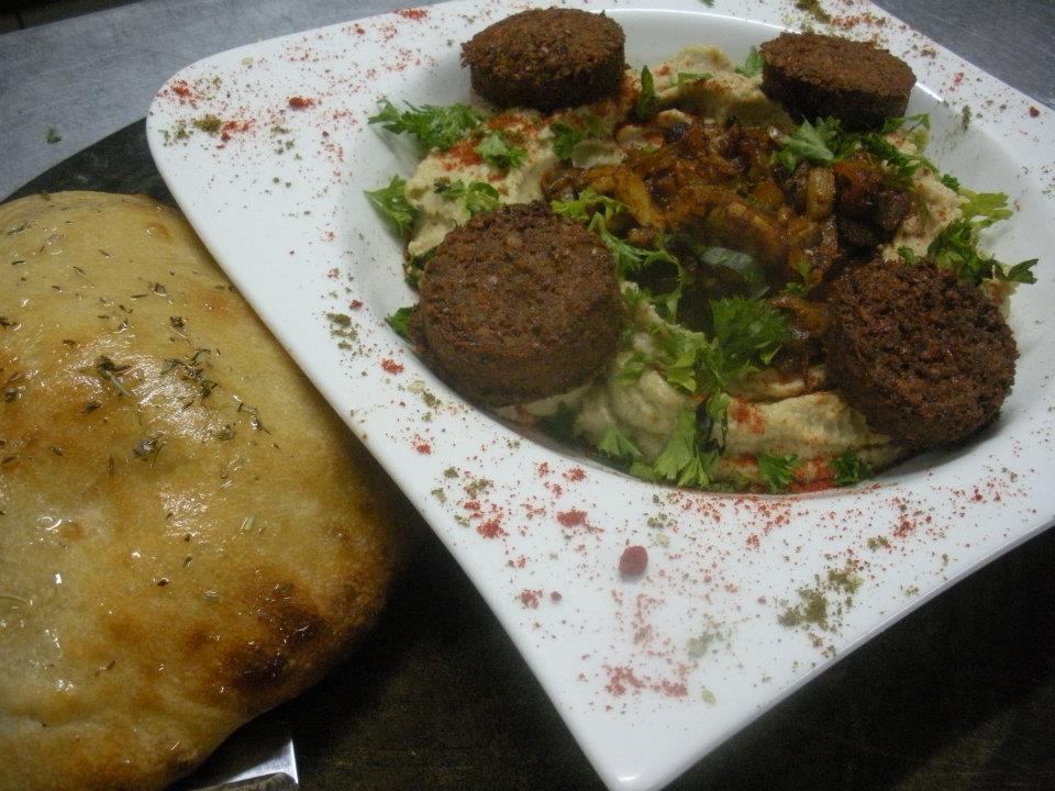 Puggo’s Restaurant – The Best Israeli & Middle Eastern Cuisine In Town!